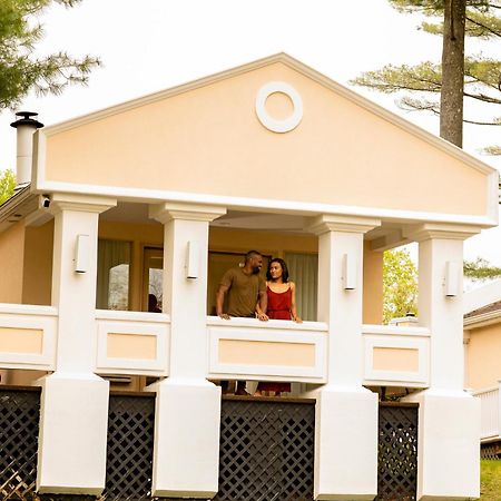 Paradise Stream Resort Cresco Buitenkant foto