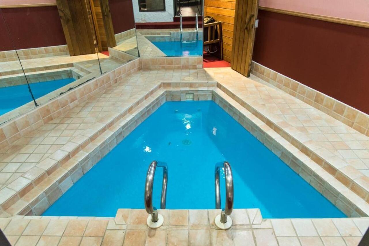 Paradise Stream Resort Cresco Buitenkant foto